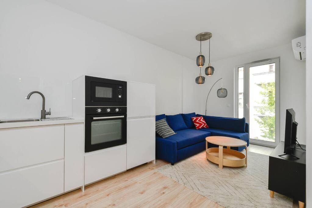 New Modern Apartment In City Center Bratislava Dış mekan fotoğraf