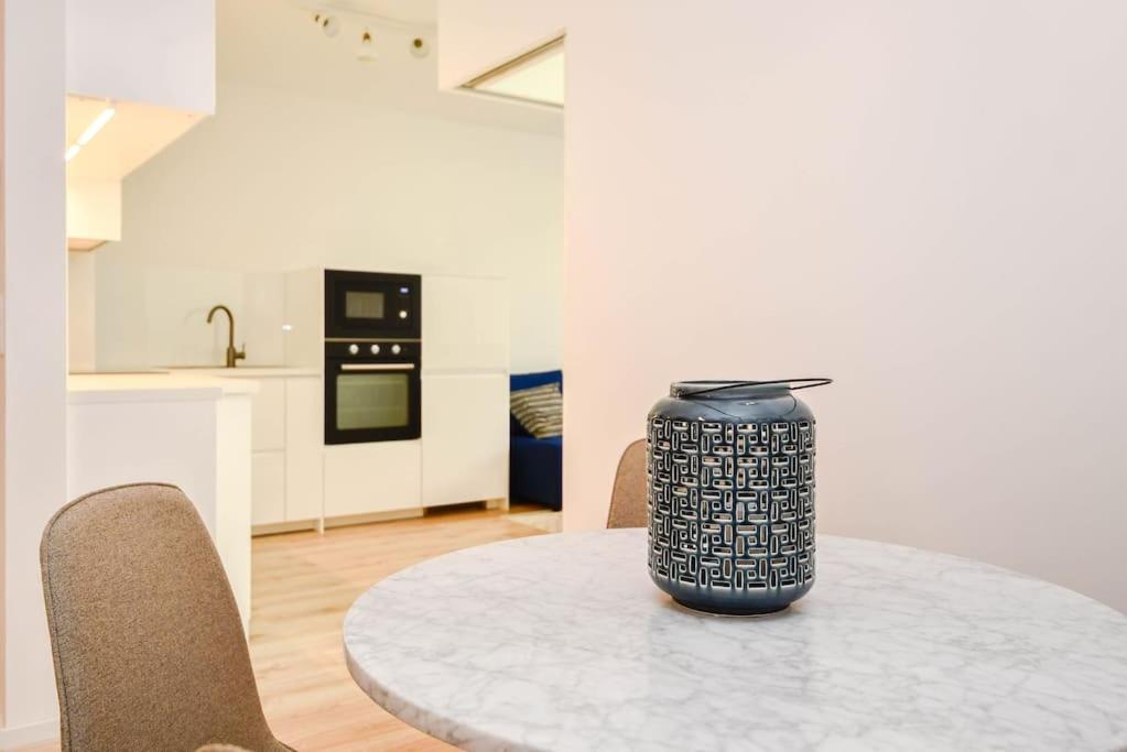 New Modern Apartment In City Center Bratislava Dış mekan fotoğraf